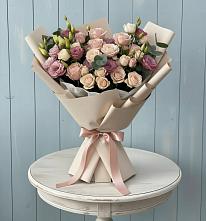 Букет цветов из:  Розы и Лизиантусы в Новоникольское