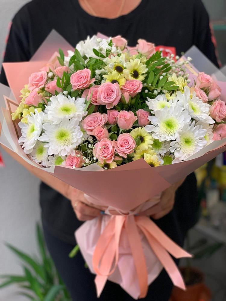 Букет цветов из: Розы и Хризантемы в Новоникольское