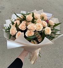 Букет Кремовые розы Латте в Новоникольское