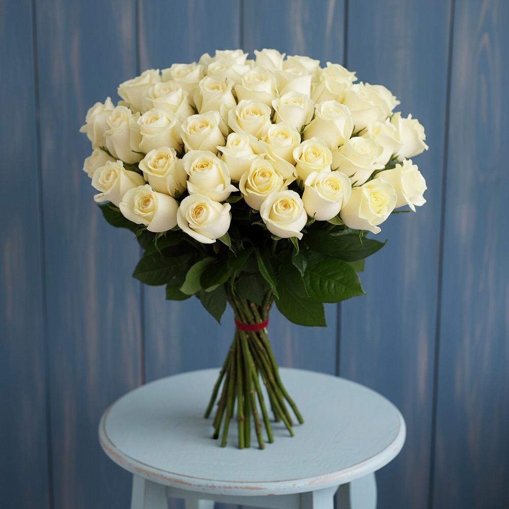 Букет 51 Белая роза Эдлесс Лав в Новоникольское