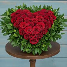 Цветочная композиция из Розы в виде сердца в Новоникольское