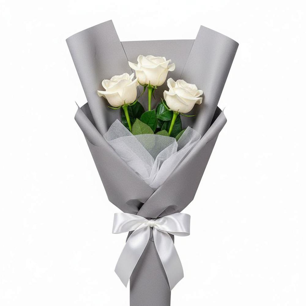 Букет 3 белые розы в Новоникольское