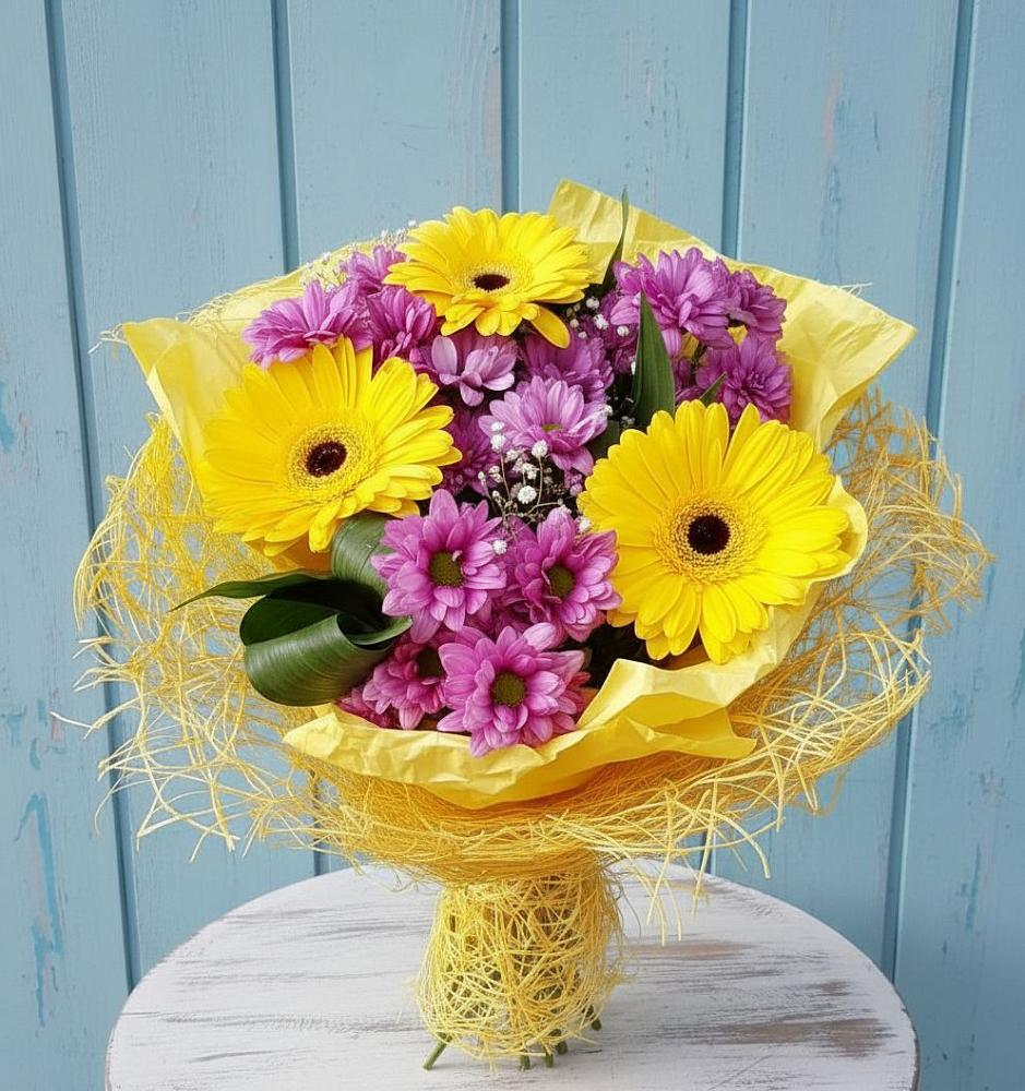 Букет цветов из: Хризантемы и Герберы в Новоникольское