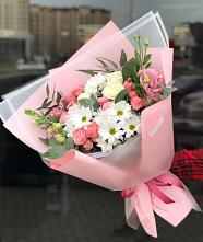 Букет цветов из:  Розы, Лизиантусы и Хризантемы в Новоникольское