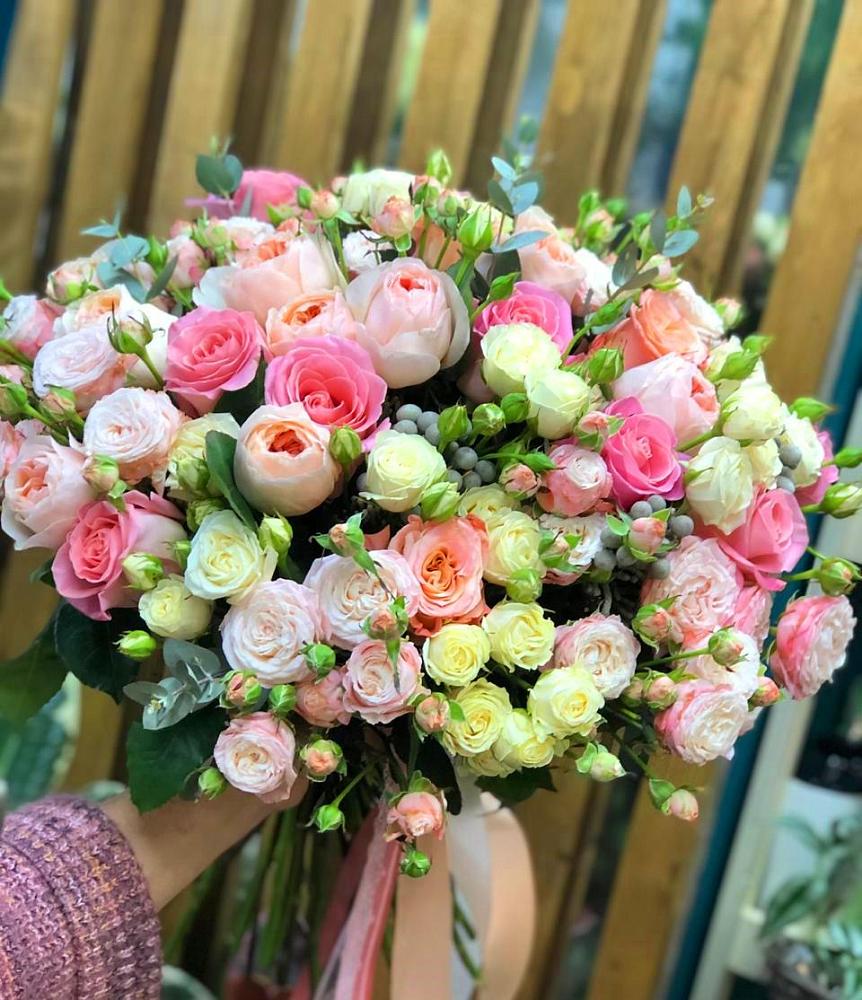 Букет цветов из: Розы в Новоникольское