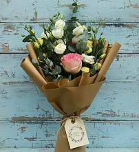 Букет цветов из:  Розы и Лизиантусы в Новоникольское