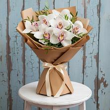 Букет цветов из:  Орхидеи и Розы в Новоникольское